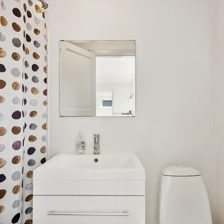 Stunning In With 5 Bedrooms And Internet בית נופש אבלטופט
