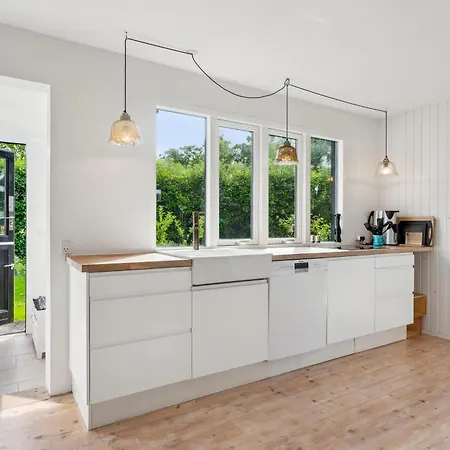 Feriehus Stunning In With 5 Bedrooms And Internet